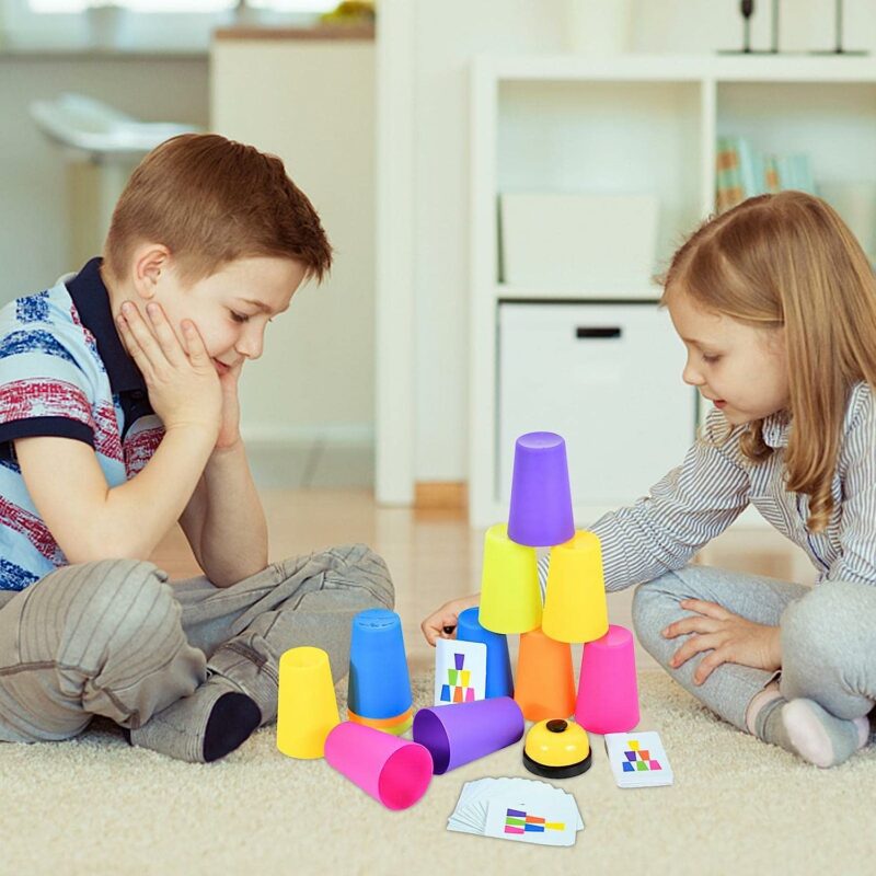 Stacking cups battle